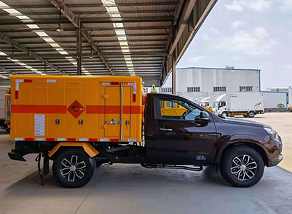 宜良爆破器材运输车